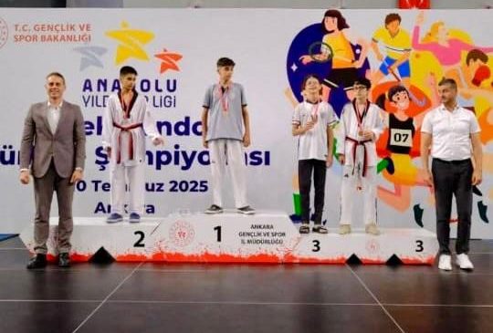 Elazığlı Taekwondocular Türkiye Üçüncüsü Oldu