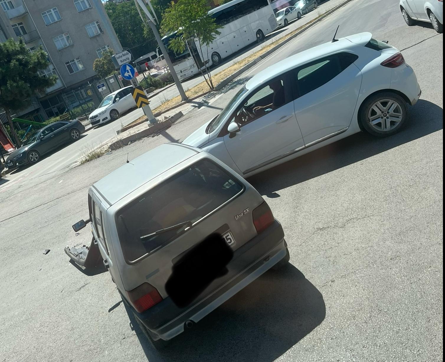 ELAZIĞ RIZAIYE MAHALLESİ TRAFİK KAZASI