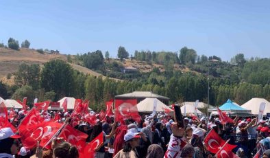 Ahlatlılar Cumhurbaşkanı Erdoğan’ı bekliyor