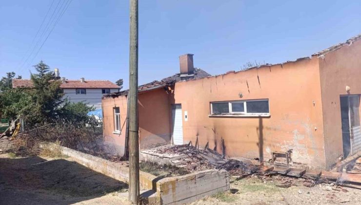 Ankara’da süt toplama deposunda yangın