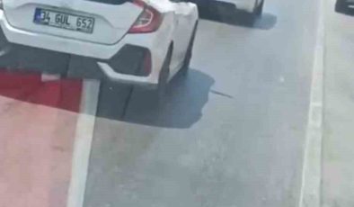 Antalya’da trafikte sıkışan ambulans hastayı güçlükle hastaneye ulaştırdı