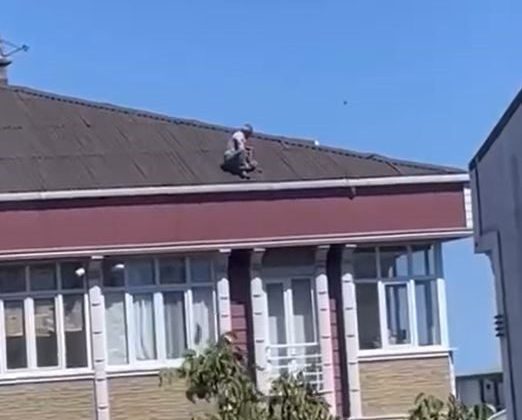 Arnavutköy’de tedbirsiz tamirat yürekleri ağızlara getirdi: O anlar kamerada