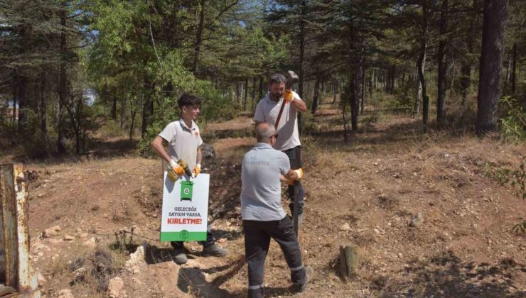 Atatürk Ormanına bilgilendirici ve uyarıcı levhalar yerleştirildi