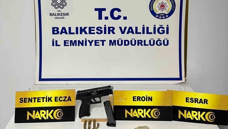 Ayvalık’ta narkotik polisinden operasyon: 3 kişi tutuklandı