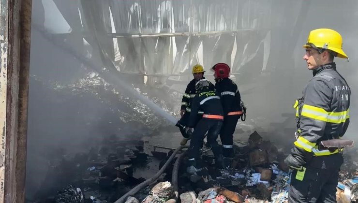Azerbaycan’da alışveriş merkezinde yangın