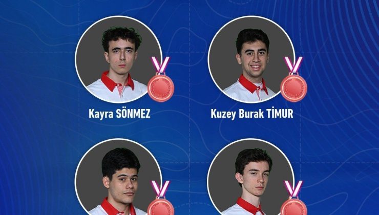 Bakan Kacır: “Ülkemizi temsil eden gençlerimiz 4 bronz madalya kazanarak bize gurur yaşattılar”