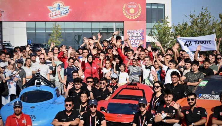 Bakan Kacır’dan TEKNOFEST’e 7’den 77’ye davet: “Bu yıl yeni rakamları TEKNOFEST kuşağıyla birlikte kıracağız”