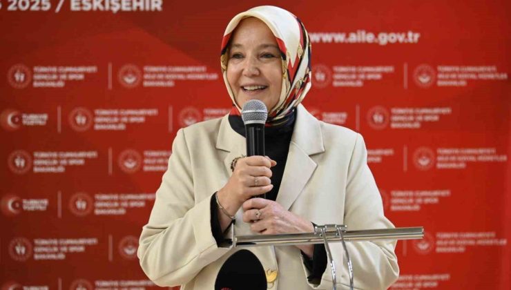 Bakan Yardımcısı Yenigün, Eskişehir’de voleybol şampiyonası açılışına katıldı