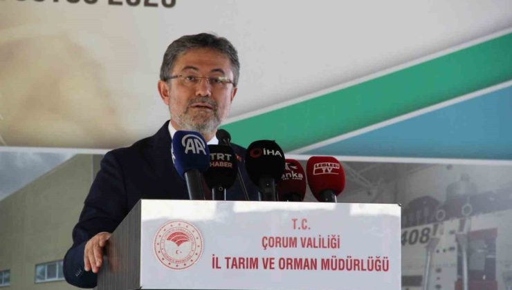 Bakan Yumaklı: “Tarımsal üretimin sürdürülebilir olmasını ve ürettiğimiz ürünlerin kaliteli, verimli olmasını sağlayacağız”