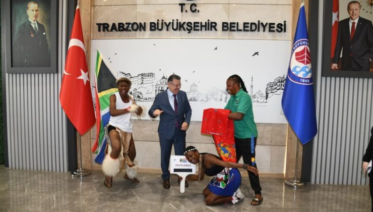 Başkan Genç, Uluslararası Horon Festivali’nde dünyaya mesaj verdi: