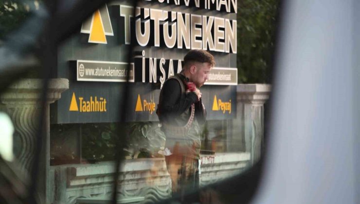 Bıçağı boğazına dayadı, polis ekipleri müdahale etti