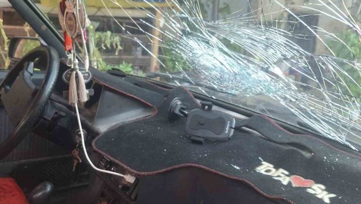 Bıçak ve silahlı saldırıya uğrayan iki arkadaş ağır yaralandı