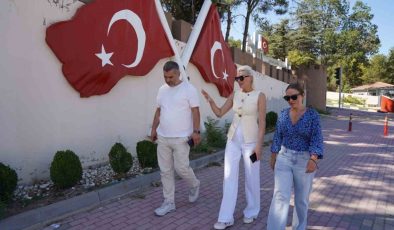 Bilecik’te kötü bir görüntü sergileyen dikey bahçe elden geçiyor