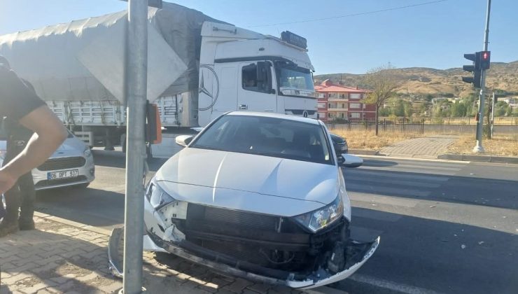 Bingöl’de trafik kazası: 1 yaralı