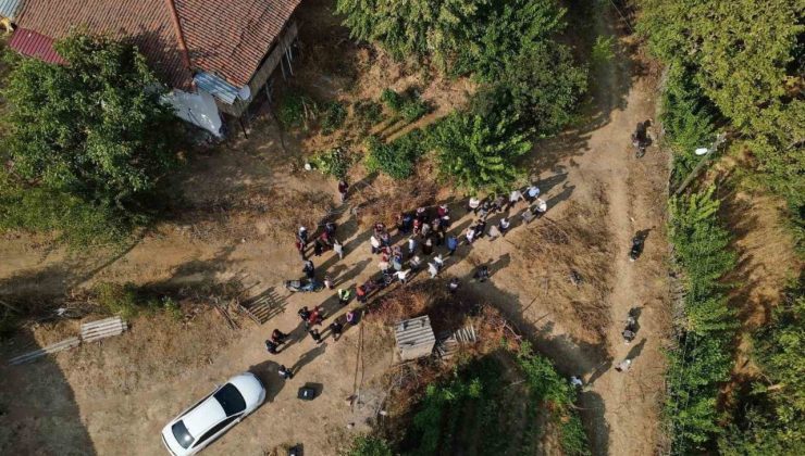 Çanakkale’de kaybolan 3 yaşındaki çocuk jandarma tarafından bulundu