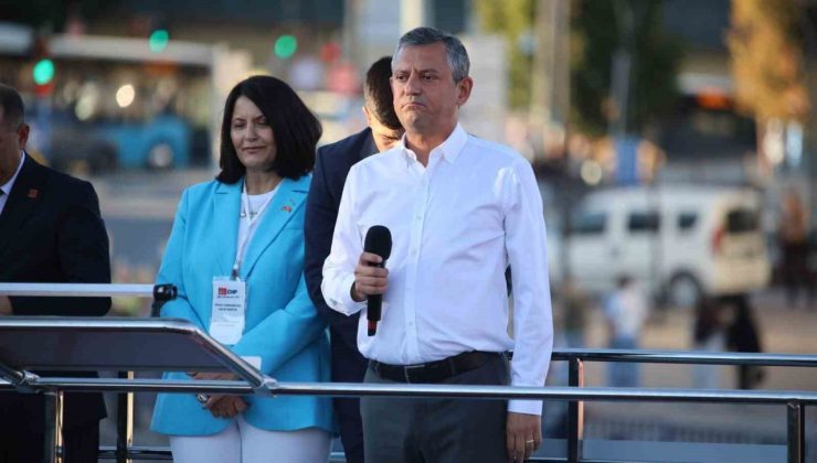 CHP Genel Başkanı Özel, Sivas’taki mitingde konuştu