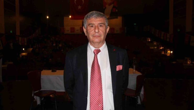 CHP Uşak Merkez İlçe Başkanı Uğur Dümen görevinden istifa etti