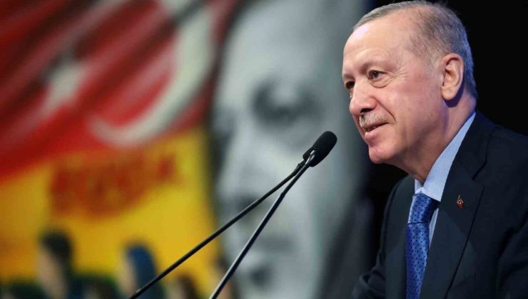 Cumhurbaşkanı Erdoğan: “Yarın da katılımlar olacak partimize, bu katılımlarla güçlenerek yolumuza devam edeceğiz”