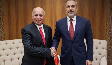 Dışişleri Bakanı Fidan, Iraklı mevkidaşı Hüseyin ile görüştü