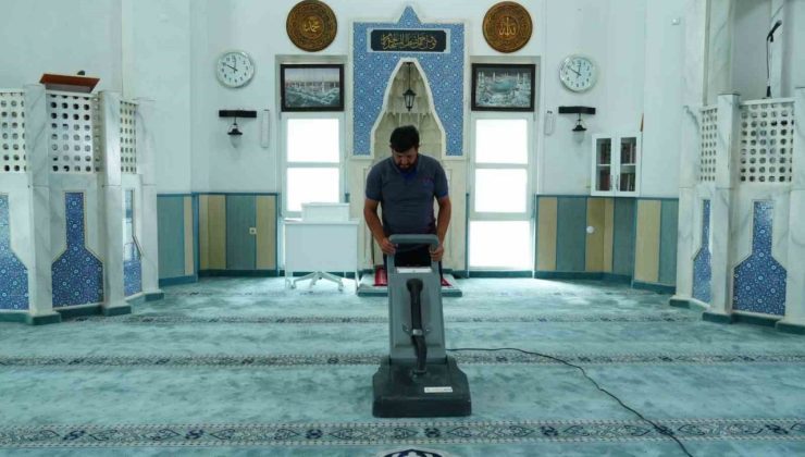 Düzce’de camiler temizleniyor