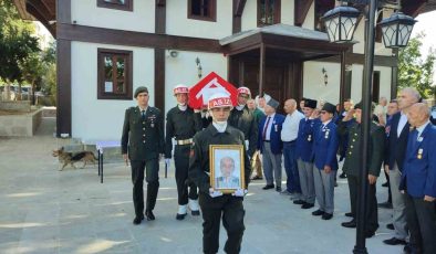 Edirne’de Kıbrıs gazisi son yolculuğuna uğurlandı