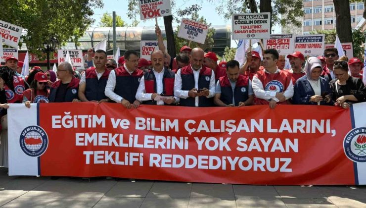 Eğitim-Bir-Sen’den 8. Dönem Toplu Sözleşme eylemi