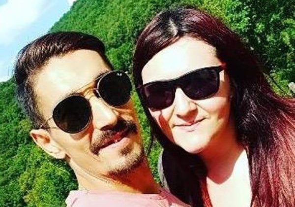 Eşini boğup toprağa gömen sanık ile yardım eden kardeşi haksız tahrik olmadığı için ağırlaştırılmış müebbet cezası aldı