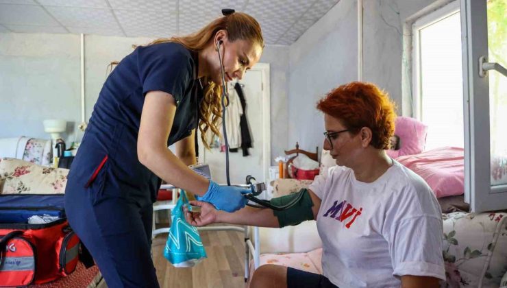 Evde Sağlık Hizmetleri 8 aylık dönemde 10 bin 665 hastaya ulaştı