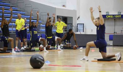 Fenerbahçe Erkek Basketbol takımı, yeni sezonun ilk antrenmanını yaptı