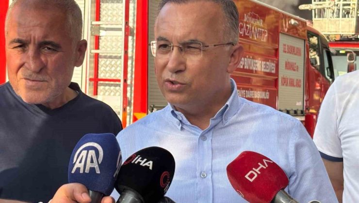 Gaziantep Valisi Çeber: “Yangını başka bir fabrikaya sirayet etmeden söndürmeye gayret ediyoruz”