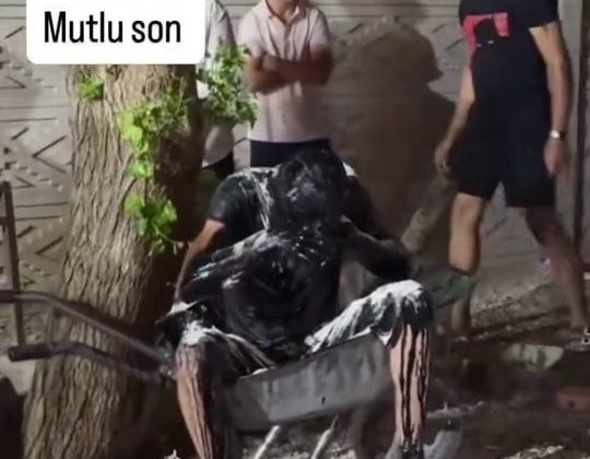 Gelenek değil, eziyet: Damadın üstüne motor yağı döktüler