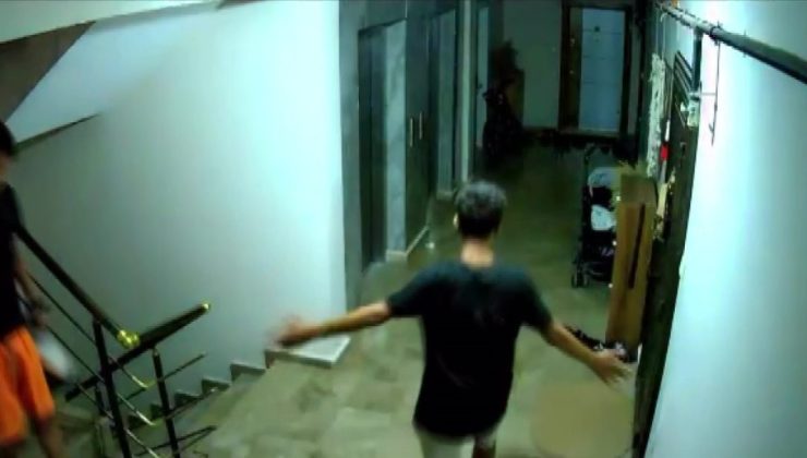 Göbek atarak ayakkabı çalan gençler kamerada