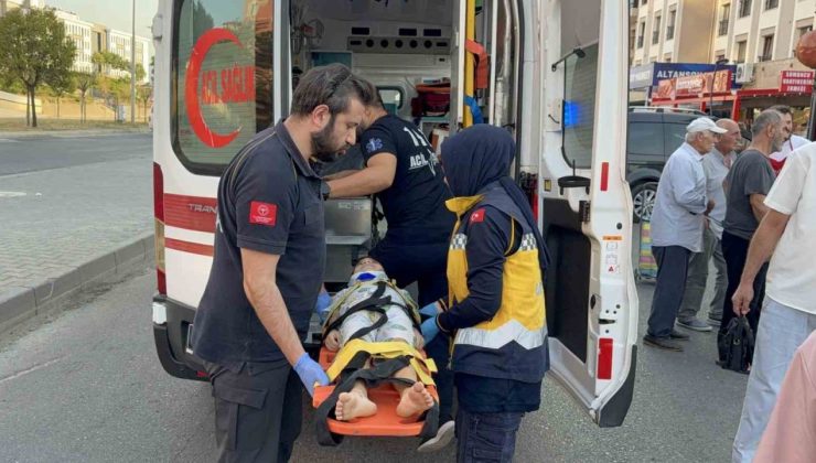 Hafif ticari aracın çarptığı çocuk hastanelik oldu