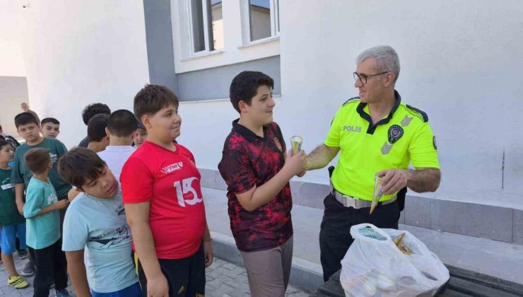İl Emniyet Müdürlüğü tarafından trafik kuralları eğitimi verildi