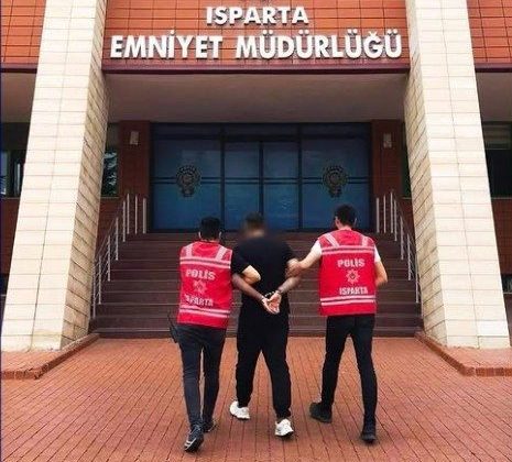 Isparta’da hakkında 9 yıl 10 ay hapis cezası bulunan şahıs yakalandı