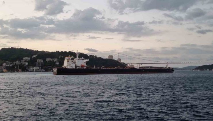 İstanbul Boğazı’nda gemi trafiği normale döndü