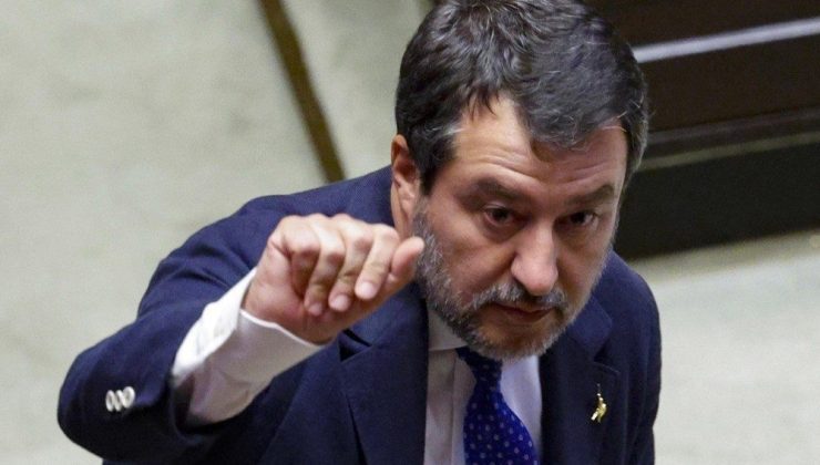 İtalya Başbakan Yardımcısı Salvini: “(Macron’a) İstiyorsan miğferini ve tüfeğini alıp Ukrayna’ya gidebilirsin”