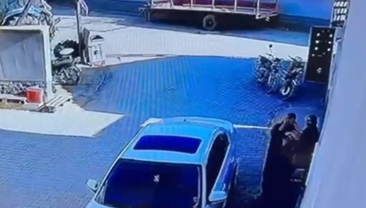 Kadınların saç baş sokak kavgası kamerada