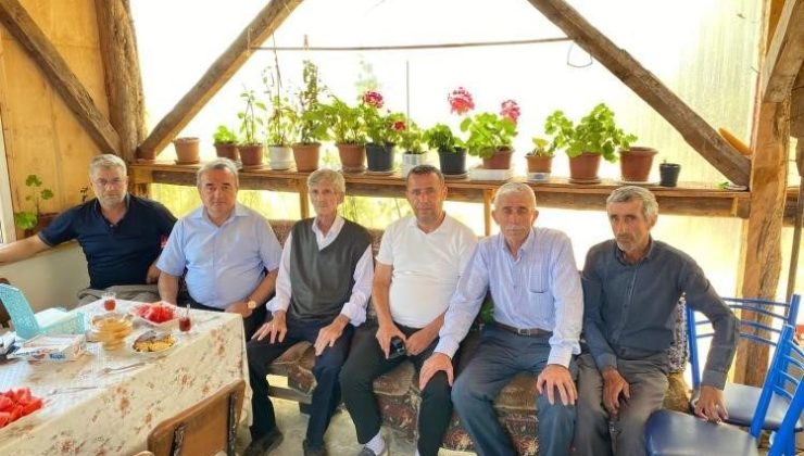 Kaymakam Öztürk’ten Muhtar Sedef’e geçmiş olsun ziyareti