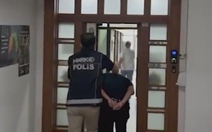 Kayseri’de 32 yıl kesinleşmiş hapisle aranan şahıs yakalandı