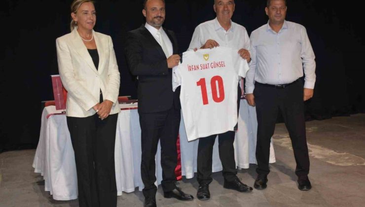 Kıbrıs’ta futbolun sağlığı Yakın Doğu Üniversitesi Hastanesi’ne emanet