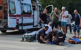 Kontrolden çıkan motosikletten düşen sürücü yaralandı