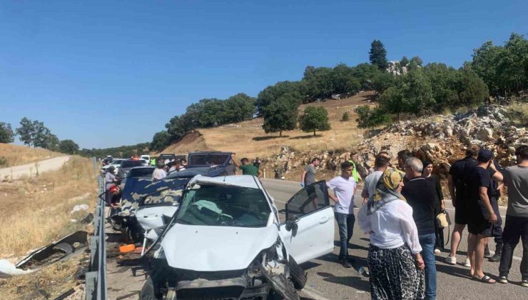 Konya’da üç aracın karıştığı kazada 7 yaralı