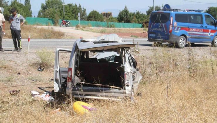 Konya’daki hafif ticari araç kazasında 2 kişi kurtarılamadı