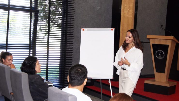 Kütahya OSB Akademi’de “İş Hayatında İkna ve İfade Gücü” eğitimi
