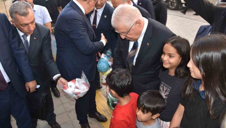 Milli Savunma Bakanı Yaşar Güler Şırnak’ta ziyaretlerde bulundu