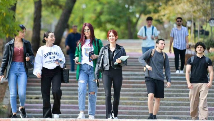 MSKÜ’nün bölümleri YKS 2025’te Türkiye’nin zirvesinde