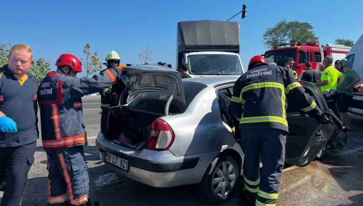Ordu’da otomobil ile kamyonet çarpıştı: 5 yaralı