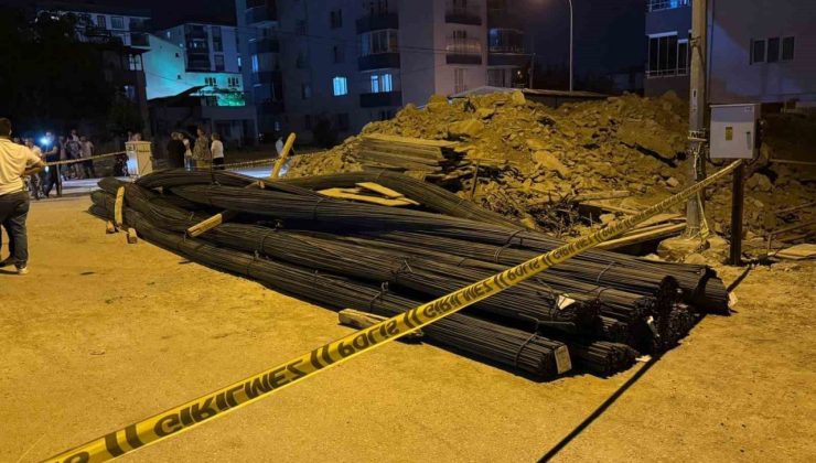 Osmaniye’de tırdaki demirler motosikletin üzerine devrildi: 2 yaralı