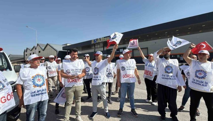 Öz İplik İş Sendikası’ndan işten çıkarmalar nedeniyle Altınsar Tekstil’de eylem